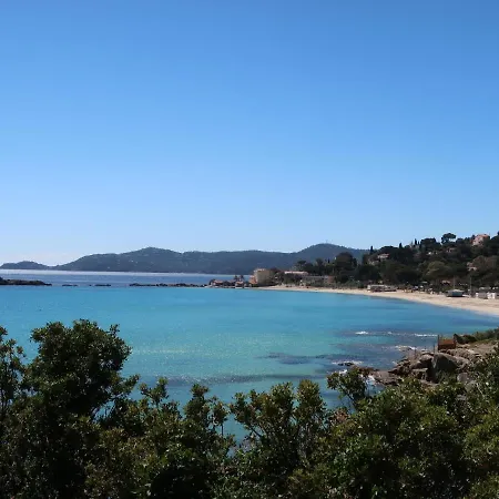 Les Bougainvillees By Interhome Appartement Le Lavandou