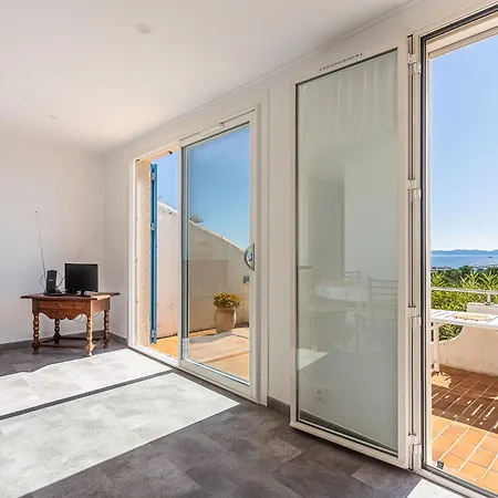 Les Bougainvillees By Interhome Le Lavandou