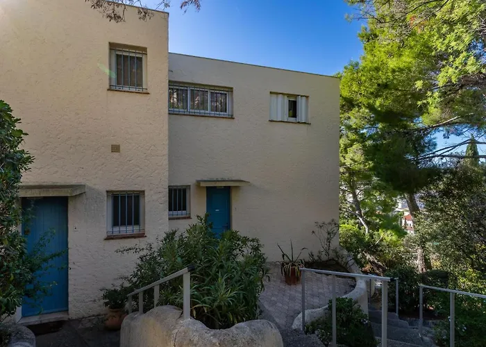 Les Bougainvillees By Interhome * Le Lavandou