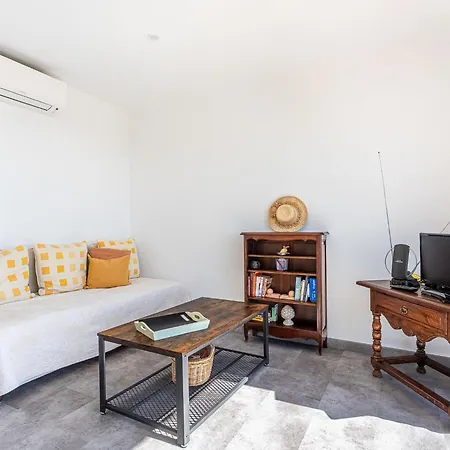 Les Bougainvillees By Interhome 아파트